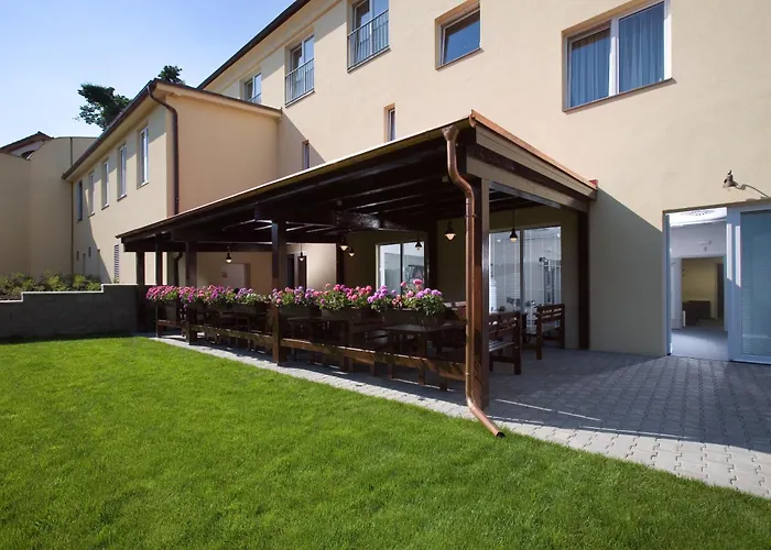 Dolce Villa